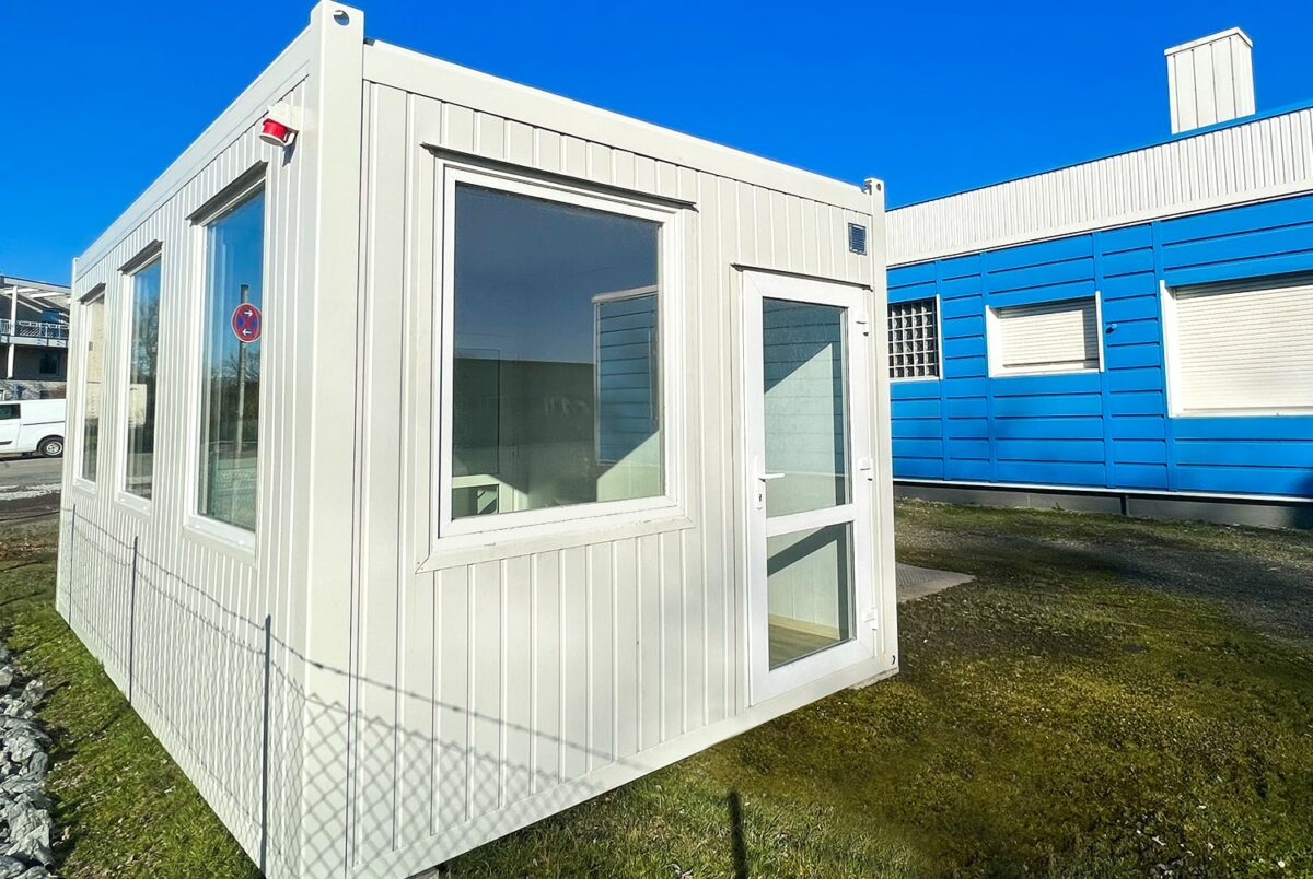 Bürocontainer kaufen: Maße, Preise & Vorteile | Conliving GmbH